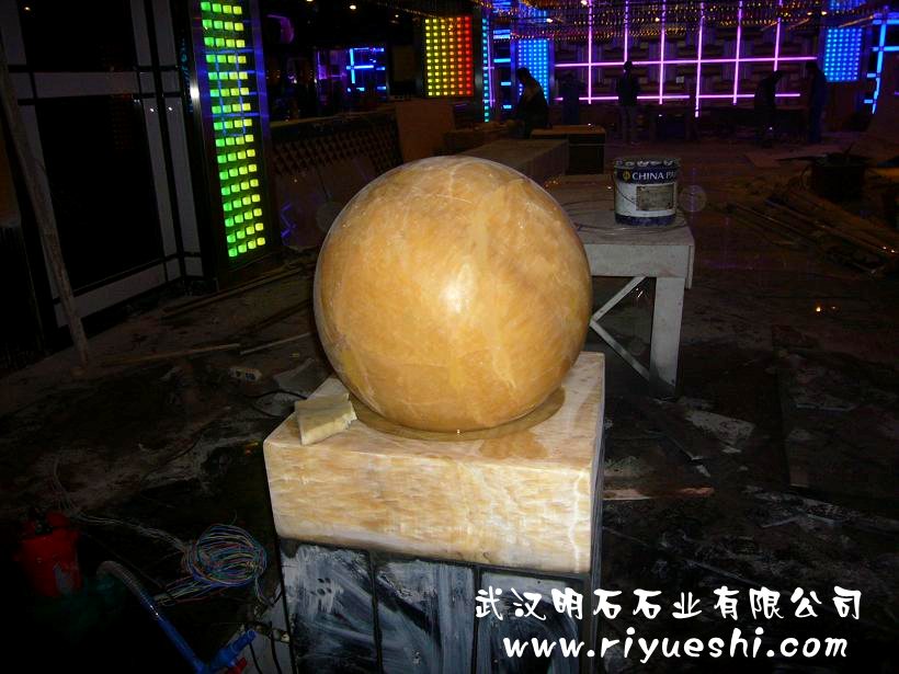 酒店大廳風水球