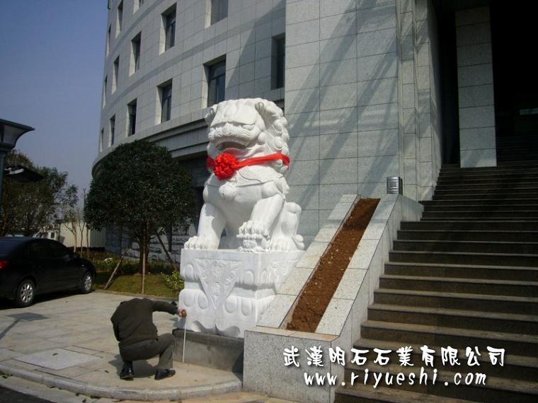 荊門(mén)石雕獅子