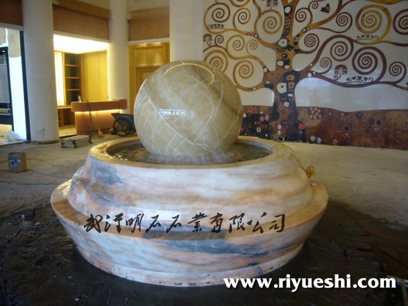 井岡山風(fēng)水球